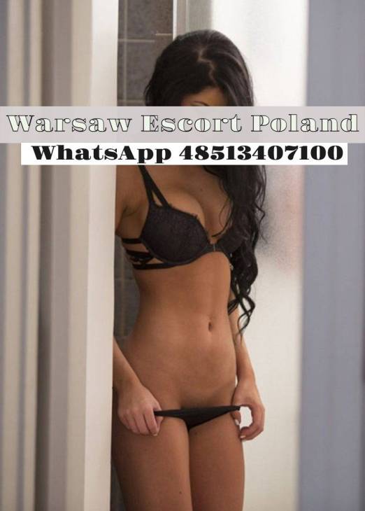 Julia Warsaw Escort