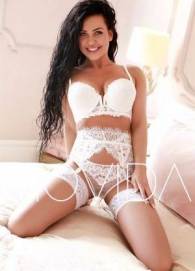 Amira