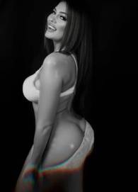 Lara Sparkles