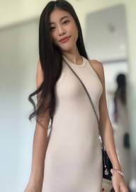 Slim Escort